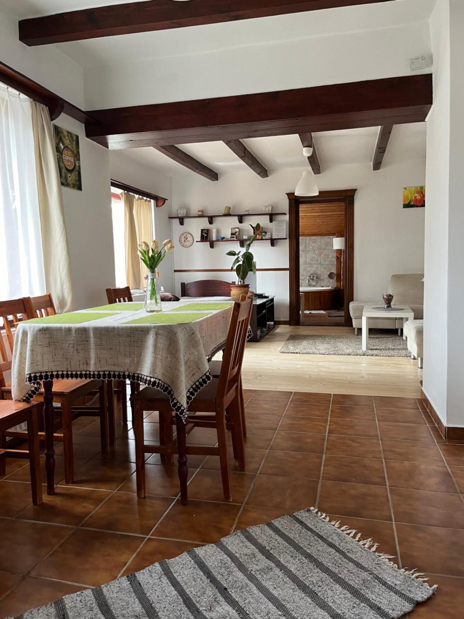 Idill Ueduelohaz Villa Tiszafured Ngoại thất bức ảnh
